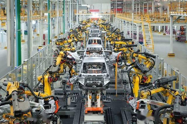 欧洲:比亚迪官宣欧洲首家工厂欧洲，在匈牙利建设新能源乘用车生产基地